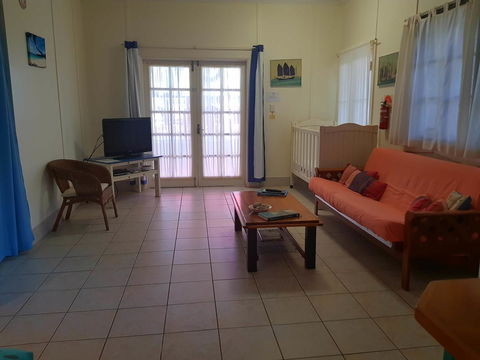 Arcadia Beach Guest House And Car Hire - Accommodation Bookings 30