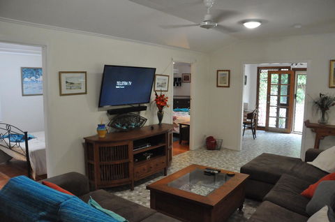 From Bush2Beach Holiday Home - Accommodation Bookings 16
