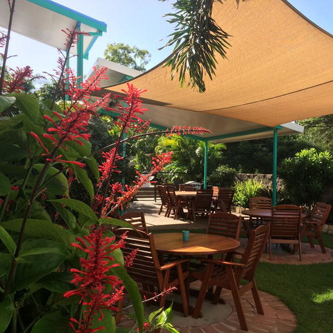 Tropical Palms Resort & 4WD Hire - Accommodation Bookings 22