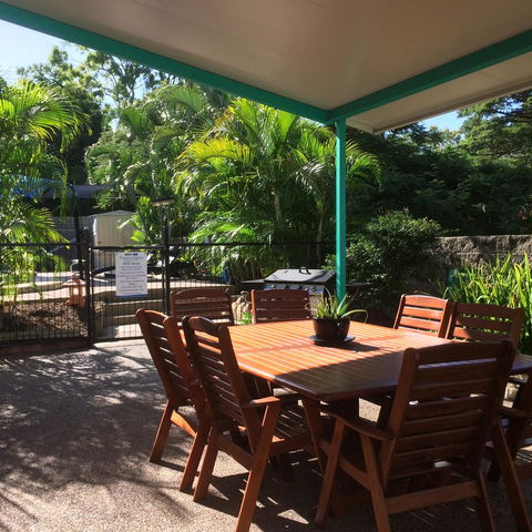 Tropical Palms Resort & 4WD Hire - Accommodation Bookings 21