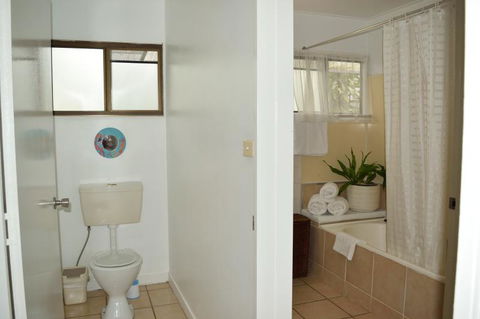 Horseshoe Bay Holiday Unit - Accommodation Bookings 8