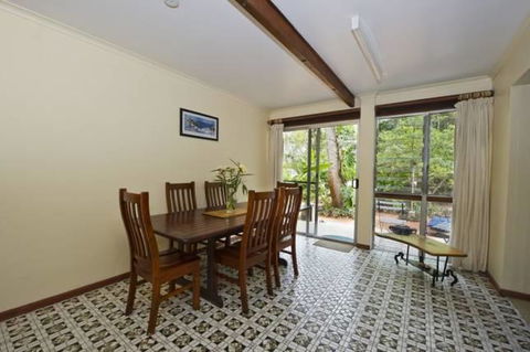 Magnetic Island Holiday House - Accommodation Bookings 6