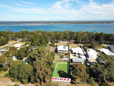 Waterfront At White Patch - Accommodation Bookings 41