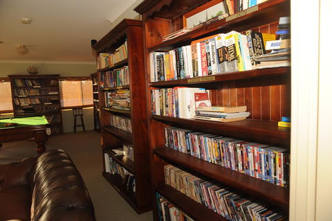 Waterfront At White Patch - Accommodation Bookings 11