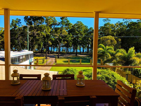 Waterfront At White Patch - Accommodation Bookings 9