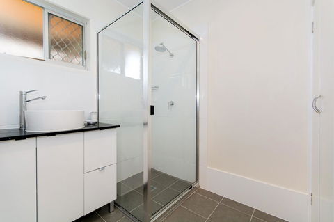 Lowset Sweetie, Central To Everything - Partridge St, Bongaree - Accommodation Bookings 11