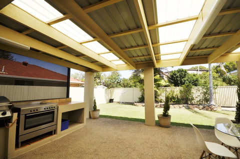 Ocean Wave - Accommodation Bookings 17