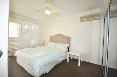 Ocean Wave - Accommodation Bookings 12