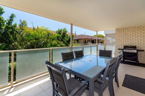 Enjoy The Sea Breezes From The Balcony - Boyd St, Woorim - Accommodation Bookings 4