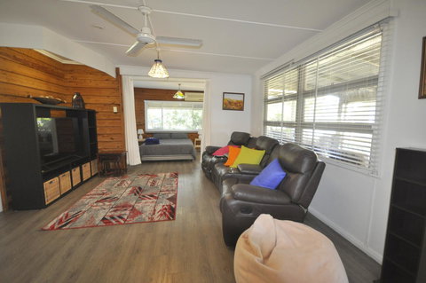 Beachside Beauty - Accommodation Bookings 9