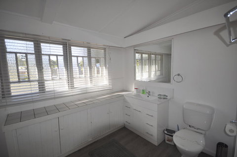 Beachside Beauty - Accommodation Bookings 5