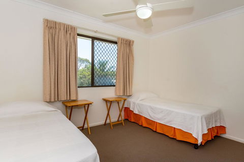 Spacious Unit Overlooking Moreton Bay - Boyd St, Woorim - Accommodation Bookings 2
