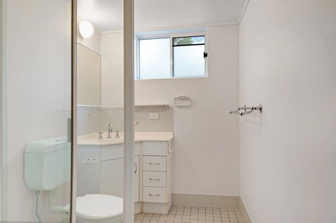 LISTEN TO THE SURF From Rickman Pde, Woorim - Accommodation Bookings 8