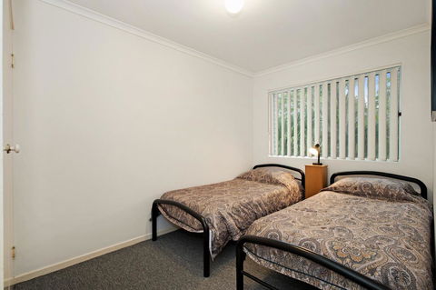 LISTEN TO THE SURF From Rickman Pde, Woorim - Accommodation Bookings 11