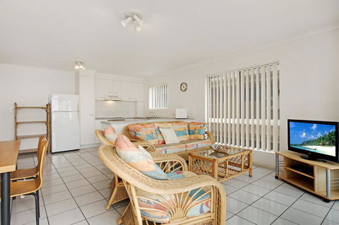 LISTEN TO THE SURF From Rickman Pde, Woorim - Accommodation Bookings 9