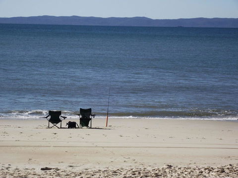 LISTEN TO THE SURF From Rickman Pde, Woorim - Accommodation Bookings 5