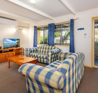 Pet Friendly Cottage in the Heart of Bribie - Wirraway St Bongaree - Accommodation Bookings