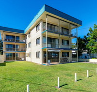 Great Views ground floor unit Clearview Apartments South Esplande Bongaree - Accommodation Bookings