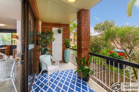 Air Conditioned Unit Stones Throw To The Waterfront. - Accommodation Bookings 5