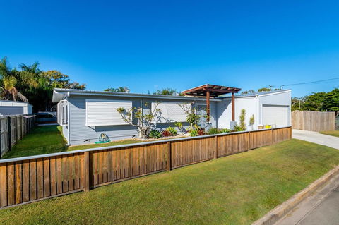 Fabulous Family Destination In Paradise Parade, Bongaree - Accommodation Bookings 0