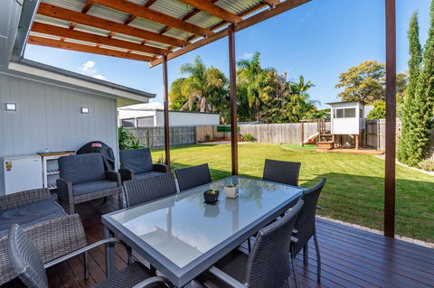 Fabulous Family Destination In Paradise Parade, Bongaree - Accommodation Bookings 5