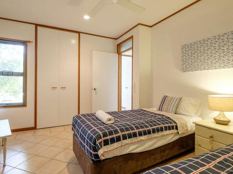 Claytons 1 By Discover Stradbroke - Accommodation Bookings 24