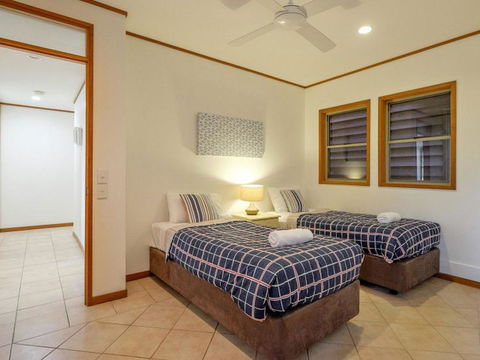 Claytons 1 By Discover Stradbroke - Accommodation Bookings 8
