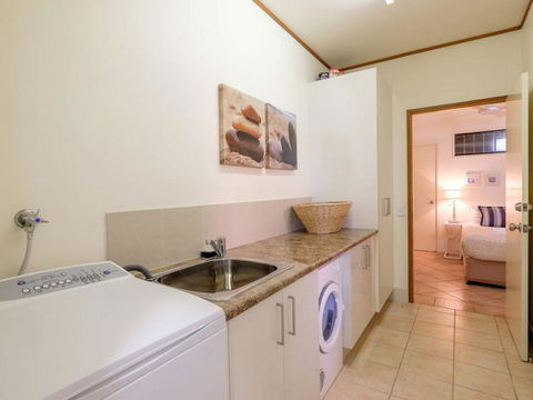 Claytons 1 By Discover Stradbroke - Accommodation Bookings 20