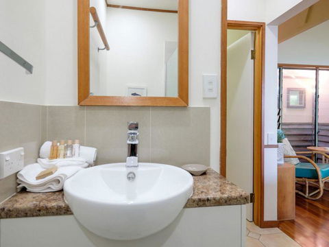 Claytons 1 By Discover Stradbroke - Accommodation Bookings 10