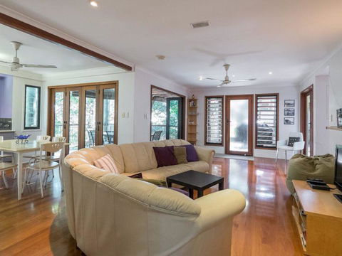 Billa Blue By Discover Stradbroke - Accommodation Bookings 4