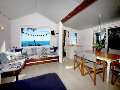 Sea Shanties - Accommodation Bookings 3