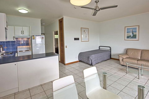 Anchorage On Straddie - Accommodation Bookings 21