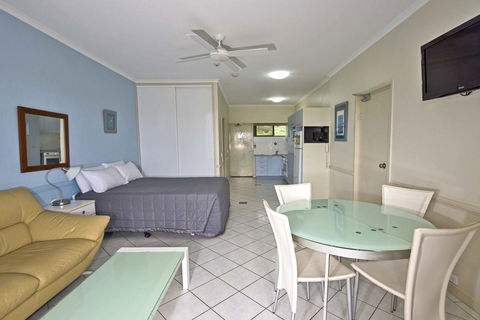 Anchorage On Straddie - Accommodation Bookings 13