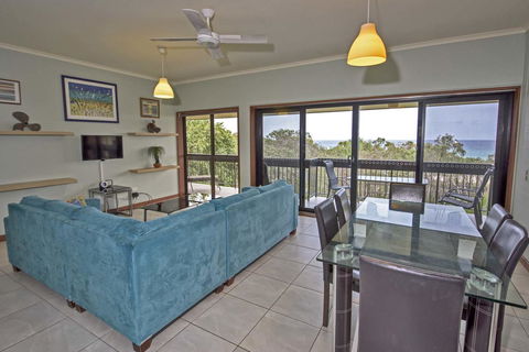 Anchorage On Straddie - Accommodation Bookings 8