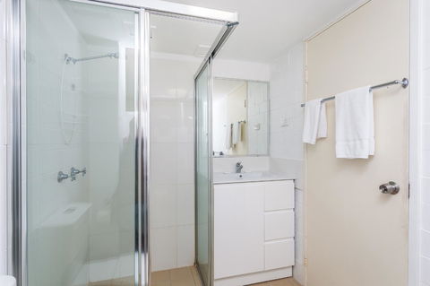 The Islander - Accommodation Bookings 3
