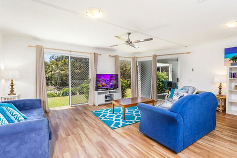 The Islander - Accommodation Bookings 33