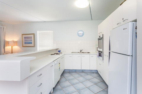 The Islander - Accommodation Bookings 7