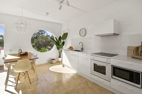 23 At The Islander - Accommodation Bookings 12