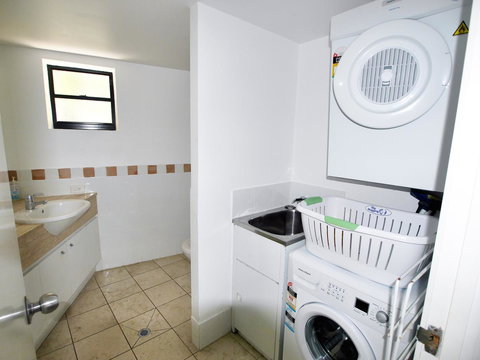 Cylinder Cove 8 - Accommodation Bookings 10