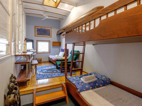 Claytons 9 - Accommodation Bookings 18