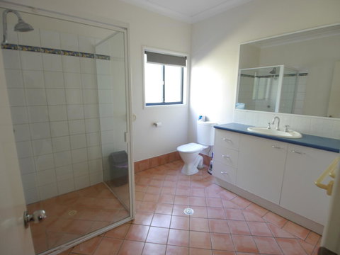 A Tequila Sunrise - Accommodation Bookings 8