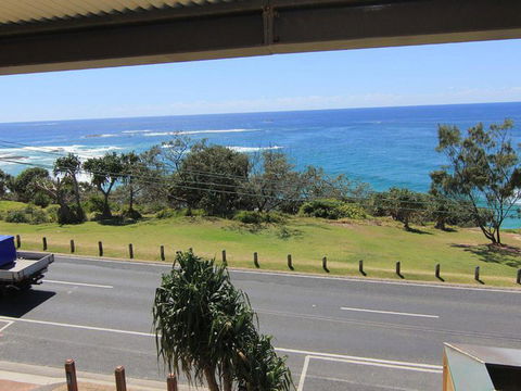 First Point Down By Discover Stradbroke - Accommodation Bookings 9