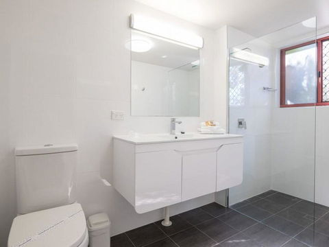 First Point Down By Discover Stradbroke - Accommodation Bookings 10