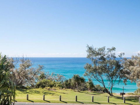 First Point Down By Discover Stradbroke - Accommodation Bookings 12