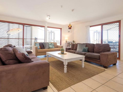 First Point Down By Discover Stradbroke - Accommodation Bookings 6