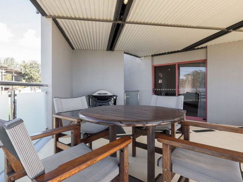 First Point Down By Discover Stradbroke - Accommodation Bookings 14
