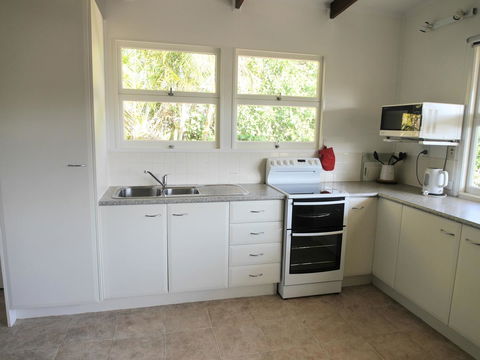 BAMBARA - Accommodation Bookings 5
