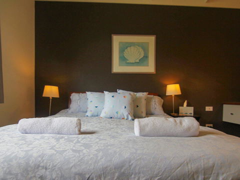 17 Pt Lookout Beach Resort - Accommodation Bookings 17