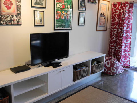 A AAA C-SHACK - Accommodation Bookings 13