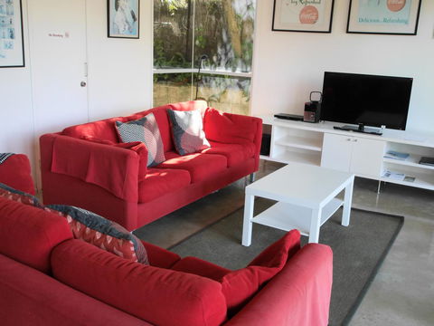 A AAA C-SHACK - Accommodation Bookings 5